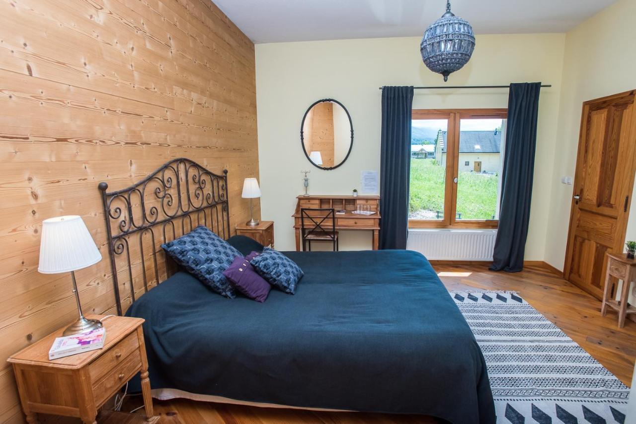 Maison D'Hotes Agathe Et Sophie Lans-en-Vercors Exteriör bild